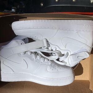 Nike White High-Top Sneakers Air Force 1